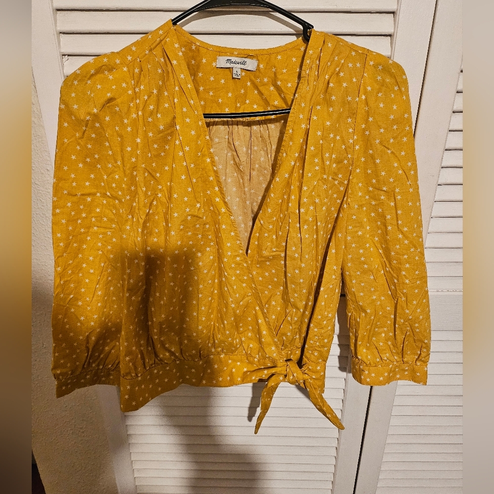 Top NWOT - Picture 2 of 3